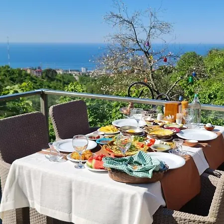 Mavisu Deluxe Butik 4*