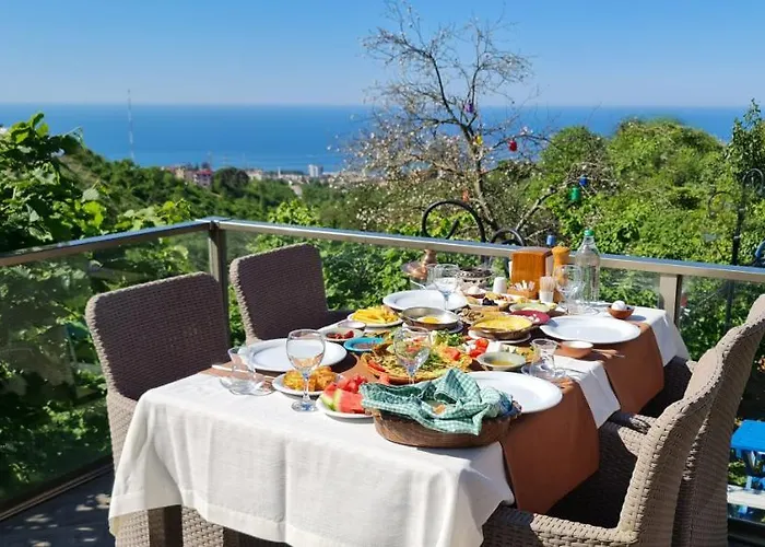 Mavisu Deluxe Butik 4*